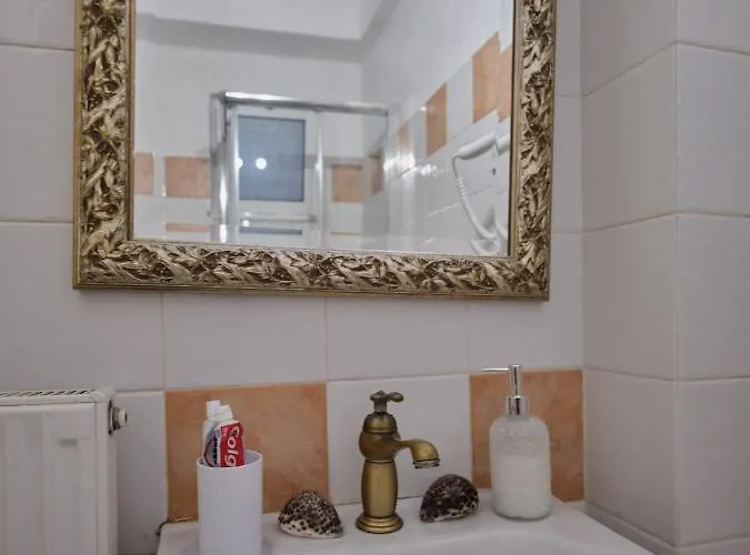 Comfort Lejlighed Tripoli